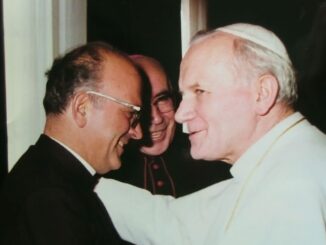 Don Eulogio, con San Juan Pablo II